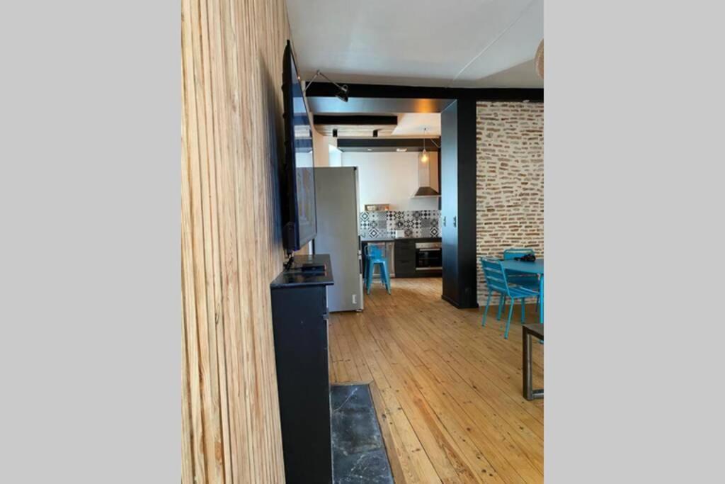 60 M2 Au Coeur Du Centre Ville Каор Экстерьер фото